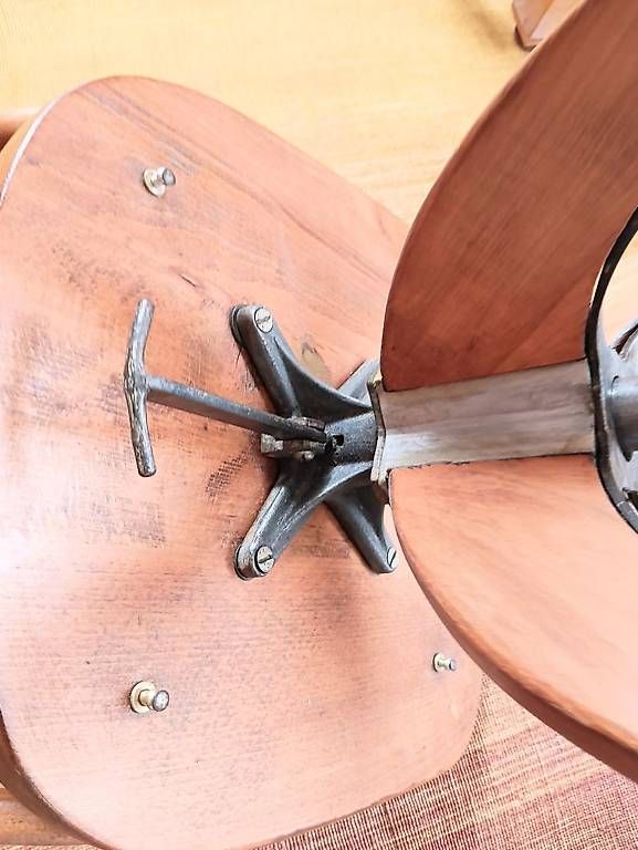 Stühle: Antiker Bürostuhl – Gebraucht aus Uetendorf von kel_5hsq 3