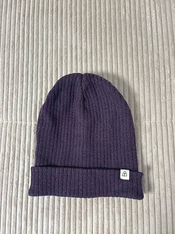 Hüte, Mützen & Caps: Kappe Beanie violett – Gebraucht aus St. Gallen von mustang96