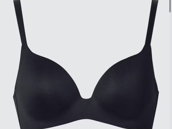 Altra biancheria intima: NEW Uniqlo Bra Hold 80/85 D-E Size – Nuovo e nell'imballaggio originale da Neuchatel venduto da Mia_G
