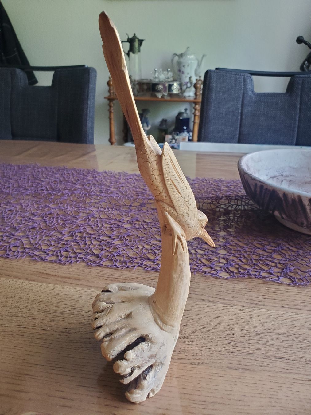 Figuren: Holzfigur Vogel auf Ast handgeschnitzt – Gebraucht aus Frauenfeld von BeneFull 1