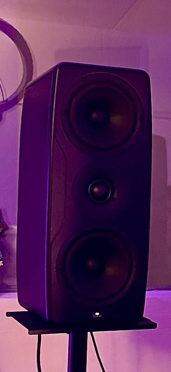 IK Multimedia Casse acustiche: iLoud Precision MTM Studiomonitor - Top Zustand! – Usato da Dübendorf venduto da art_1 2