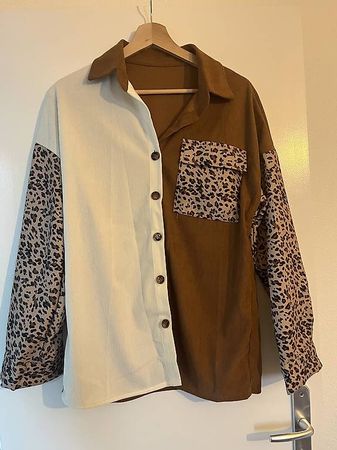 Leichte Jacke / Bluse