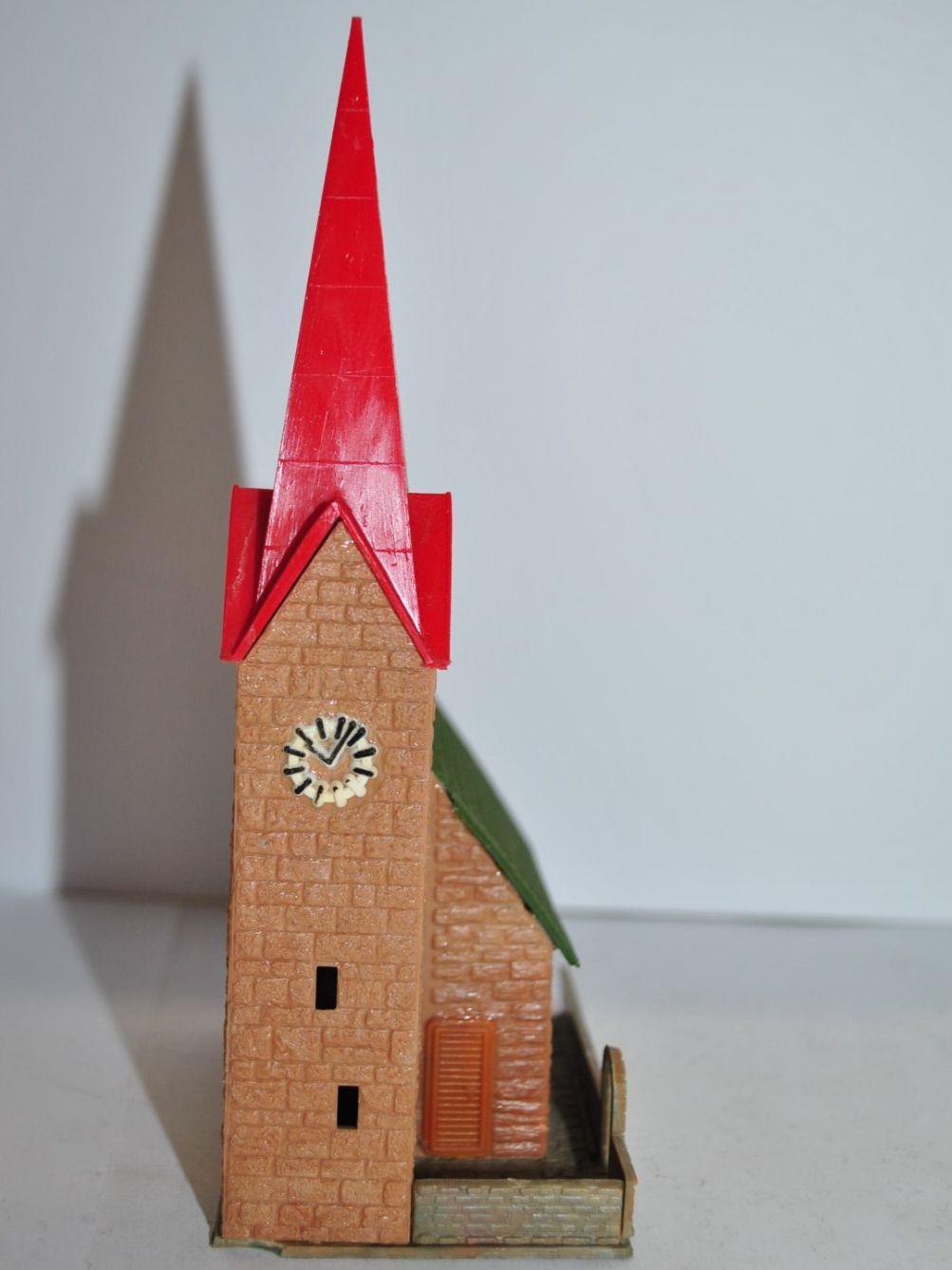 Faller Modellini di ferrovie: Faller Kirche N (PDB019) – Usato da Aarwangen venduto da Bahnsupport 1
