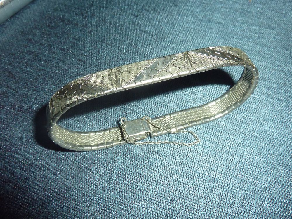 Bracelet Ancien En Argent Plaqué - Occasion - Bijou Vintage - Voir Photos Pour Détails