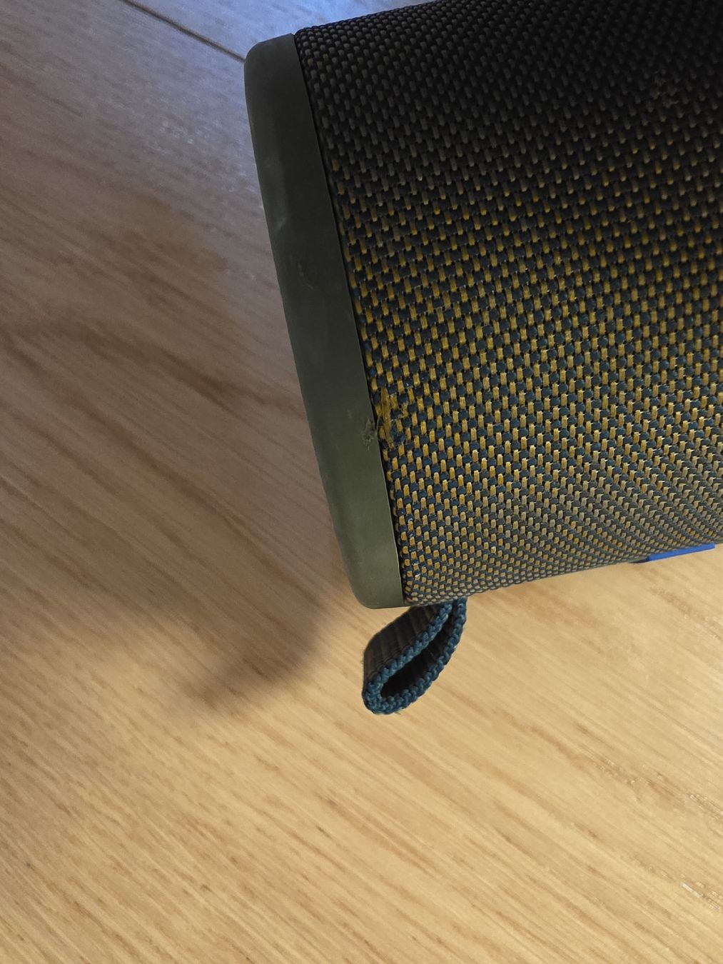 Ultimate Ears Casse acustiche: Ultimate Ears Boom 3 Bluetooth Speaker, Dark Green, – Usato da Benken SG venduto da JH2021 7