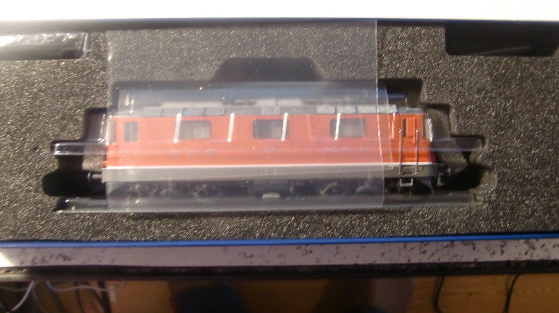 Roco Modellini di ferrovie: Roco 7520138, Re4/4 V-VI 11127 – Nuovo e nell'imballaggio originale da Obergerlafingen venduto da danibutton 4