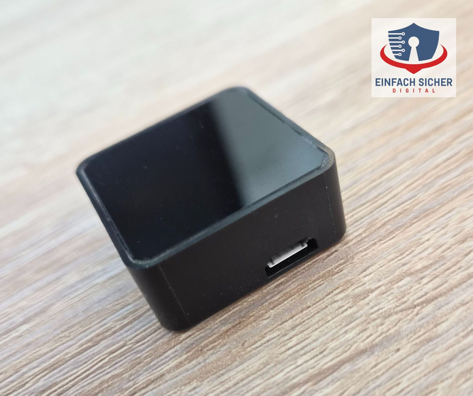 Elektronikbauteile: Fujitsu PalmSecure F Pro Handvenen Sensor – Gebraucht aus Rothenthurm von EinfachSicherDigital