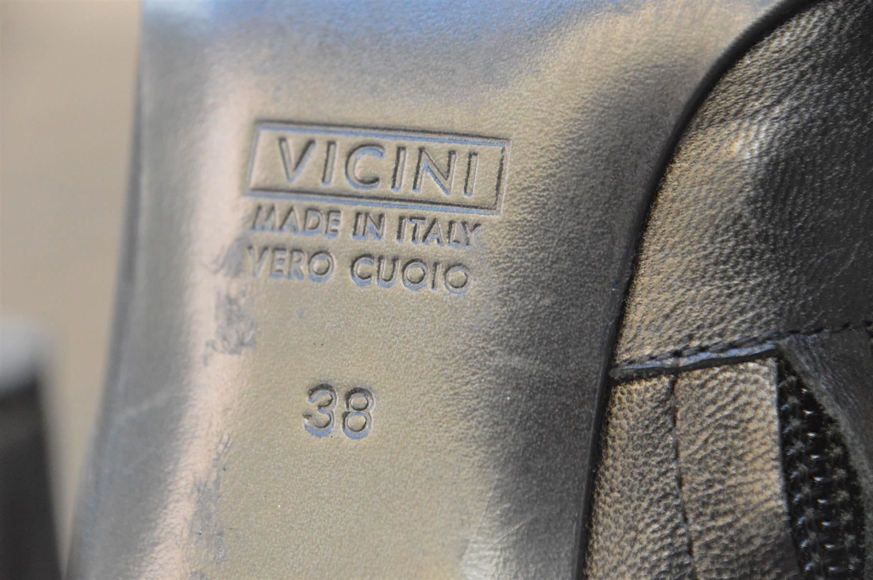 Scarpe da donna: Booties / Bottines Vicini . 38 – Usato da Collonges venduto da Auganien 9