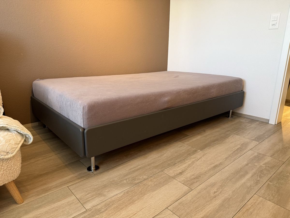 Pfister Letti: Einzelbett-Set komplett 120x200 – Usato da Feuerthalen venduto da man_yc7y 1