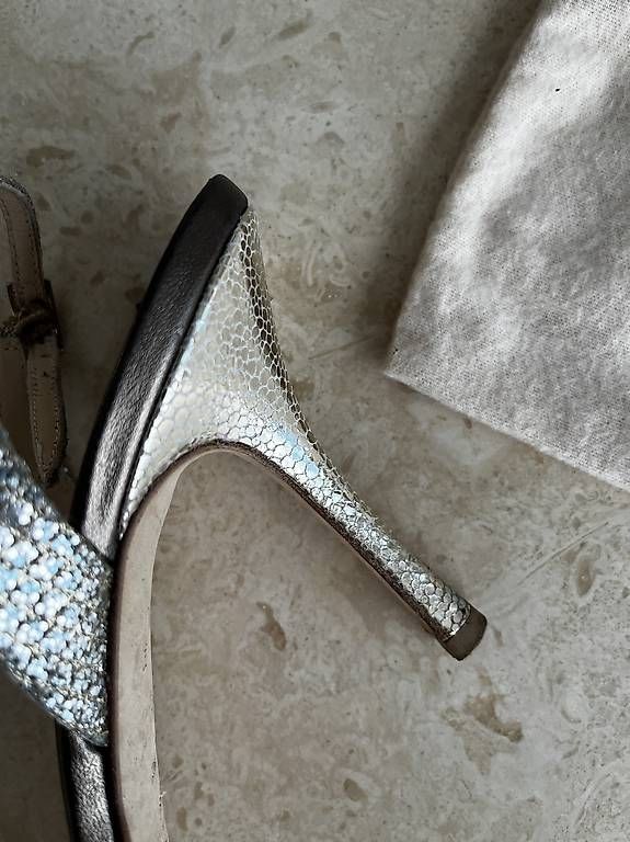 Jimmy Choo Damenschuhe: JIMMY CHOO Sandalen Gr. 38.5 – Gebraucht aus Zürich von jul_6s2j 2