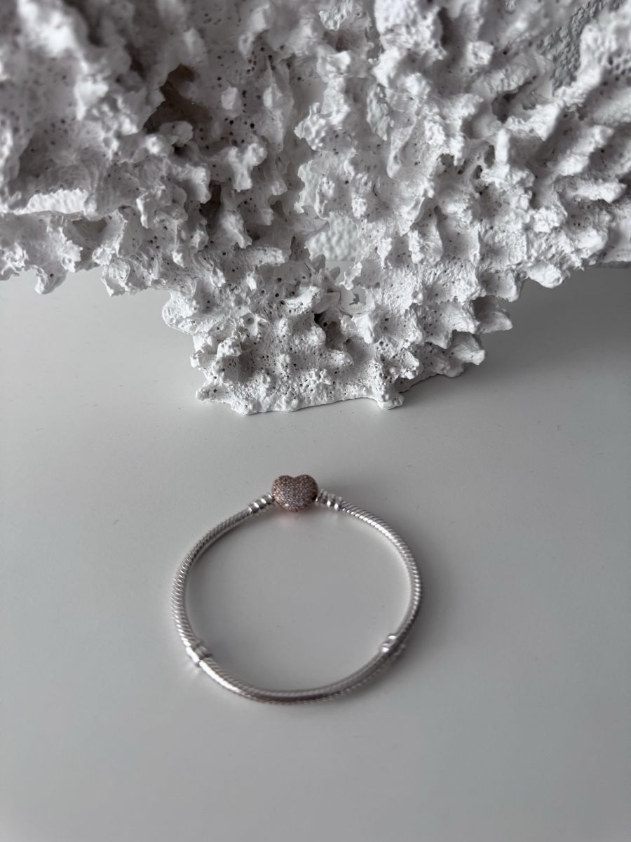 Pandora Armbänder & -reifen: Pandora Herz Armband  – Neu (gemäss Beschreibung) aus Gossau SG von EMK230815
