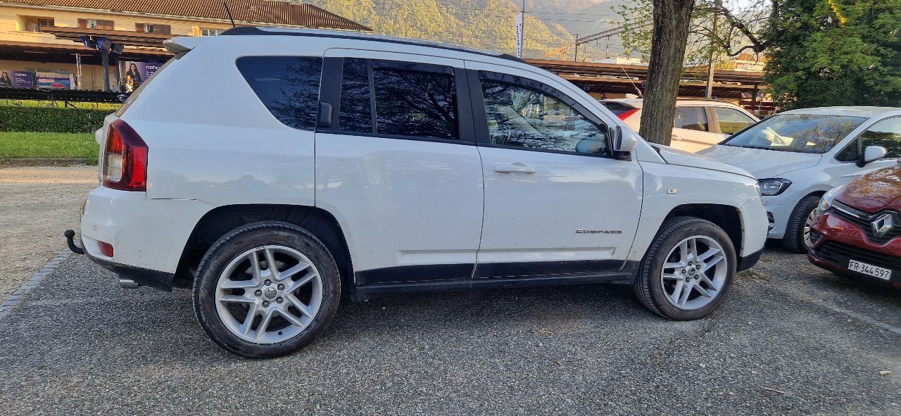 Jeep Automobili: Jeep Compass 2.2 TD – Usato da Sonvilier venduto da robi2615 6