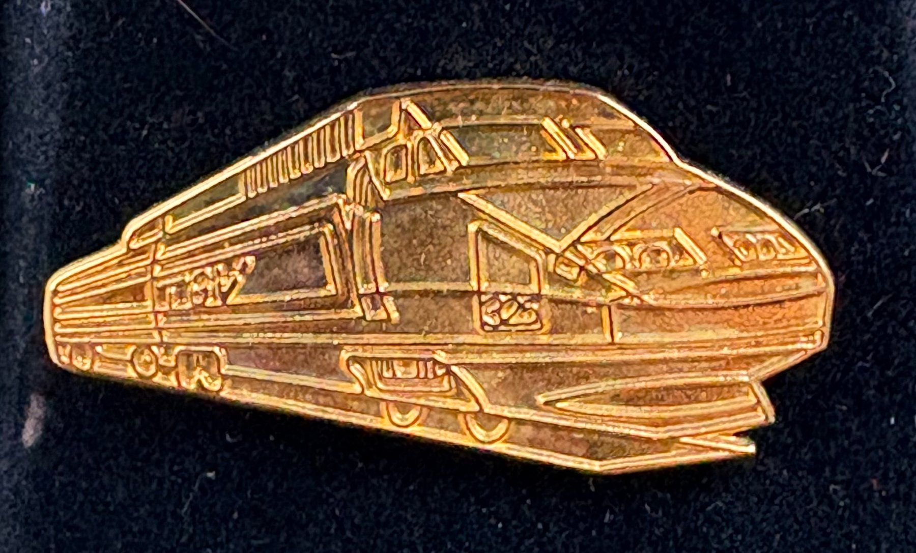 Placchette & Badge: PIN GOLDENER TGV 18.5.90 – Usato da Ostermundigen venduto da Wyatt-Earp 2