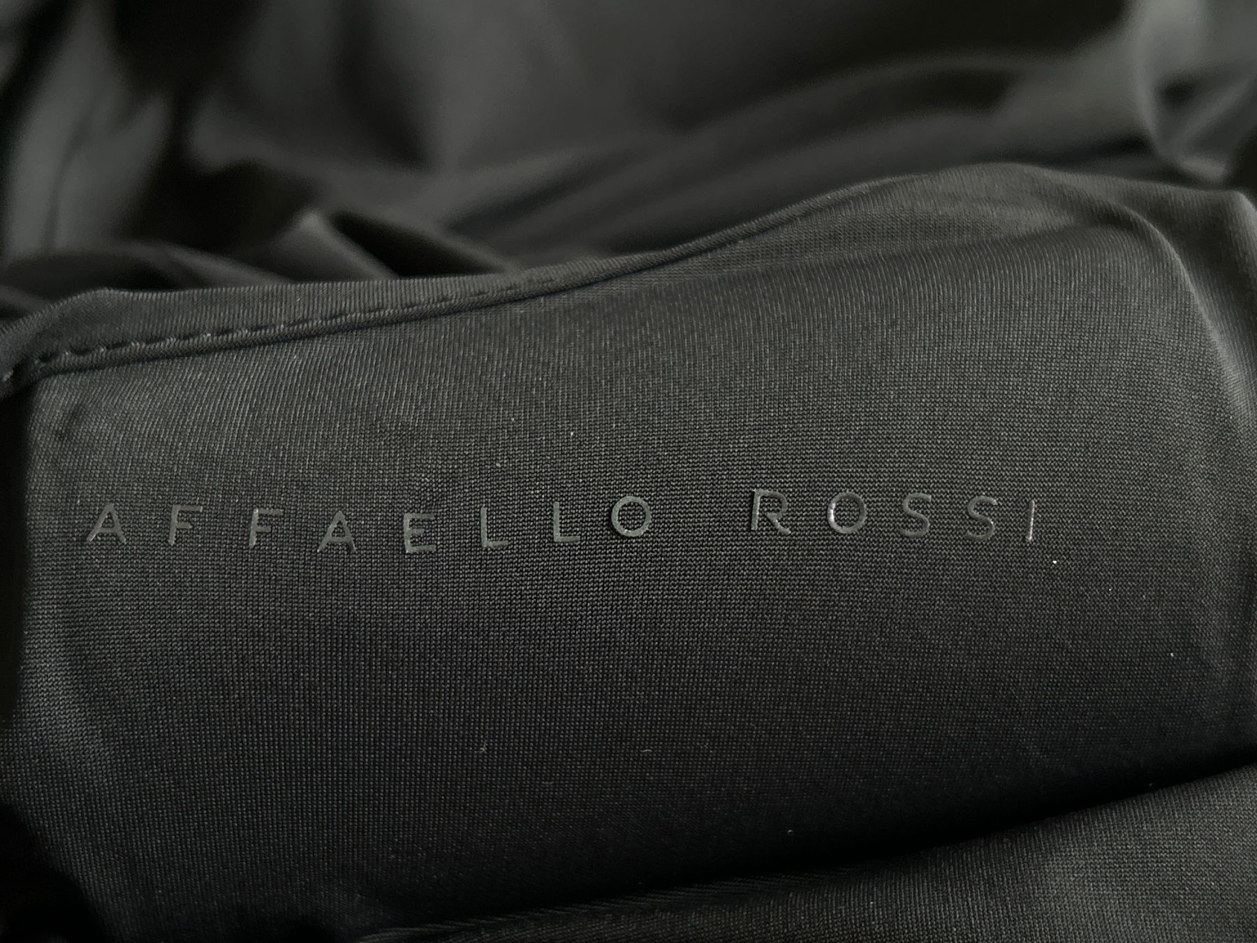 Raffaello Rossi Tute: Jumpsuit  schwarz von Raffaello Rossi – Usato da Brunnen venduto da Nala2929 5