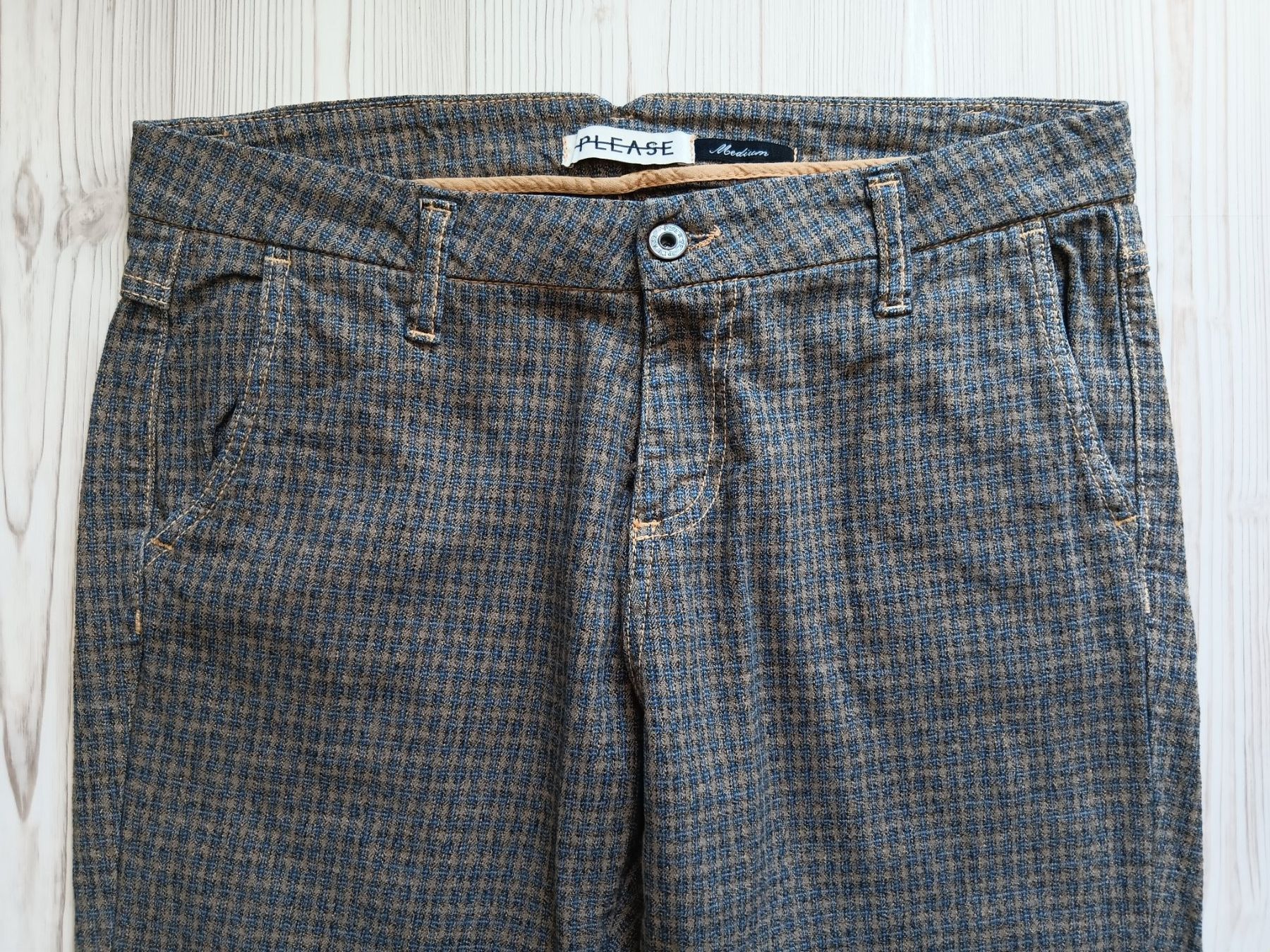 Please Jeans Jeans: PLEASE Jeans taille / Grosse M – Usato da Cossonay-ville venduto da Super-Price-Quality 1