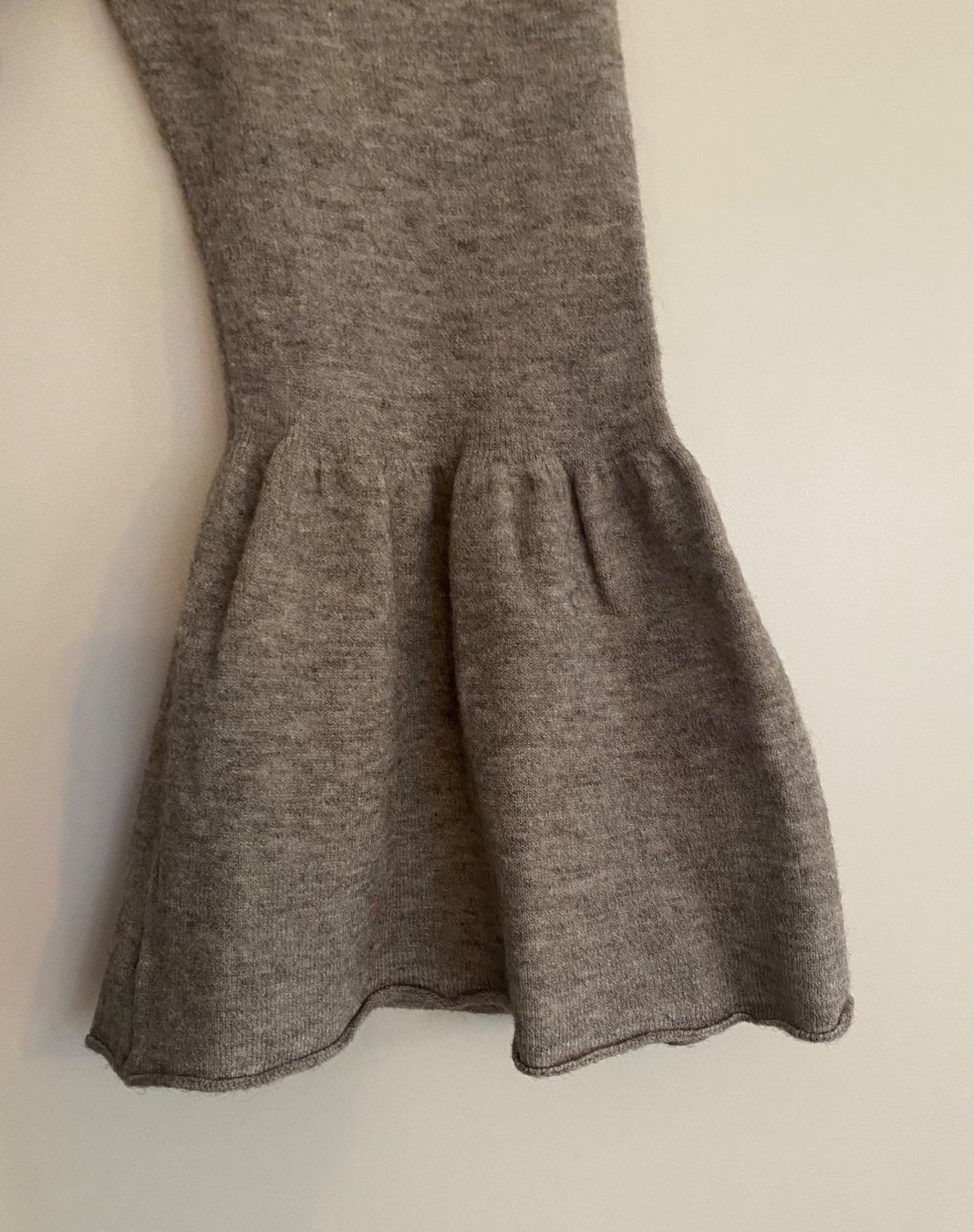 Maglioni & Felpe: Pullover in Grau/Schlamm, Gr. M – Usato da Zürich venduto da Maria2021 2
