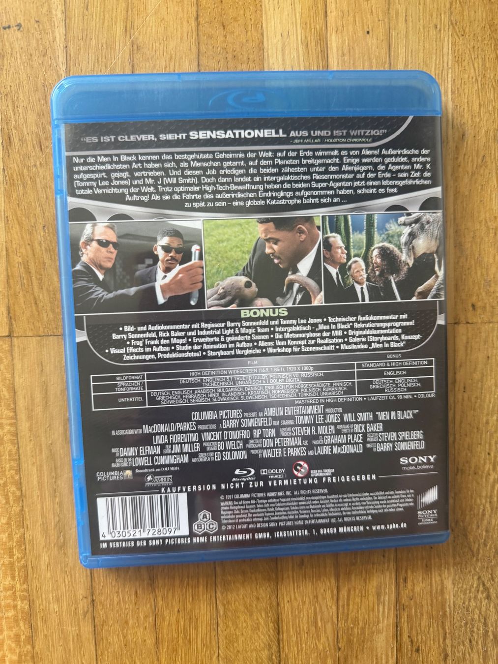 Tutti i DVDs: MEN IN BLACK. (BLU-RAY) – Usato da Basel venduto da san_2qlq 1