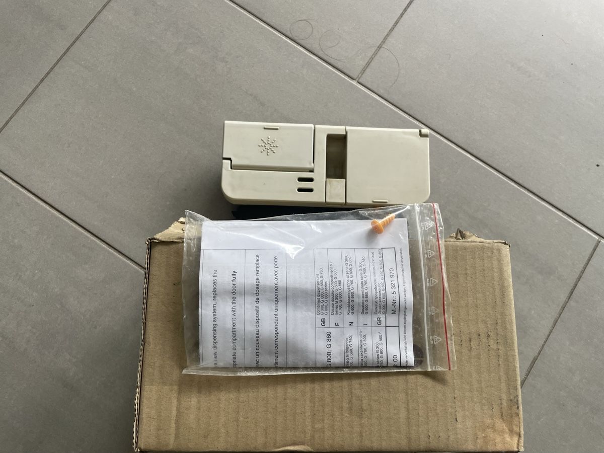 Lavastoviglie: Miele Kombidosiergerät 5274680 - 5274683 – Nuovo (secondo la descrizione) da Zürich venduto da Stami129