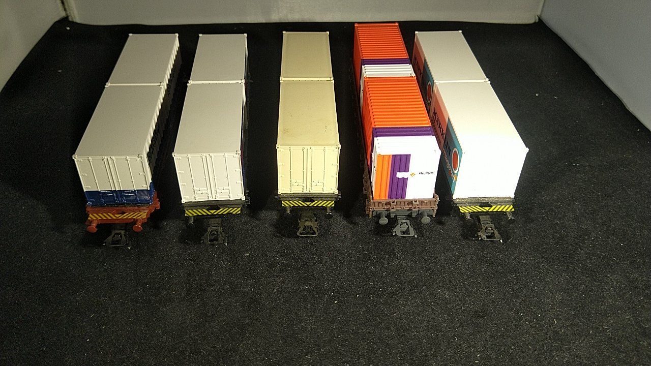 Märklin Modellini di ferrovie: 5 Märklin Containerwagen – Usato da Uster venduto da Regenwurm61 2