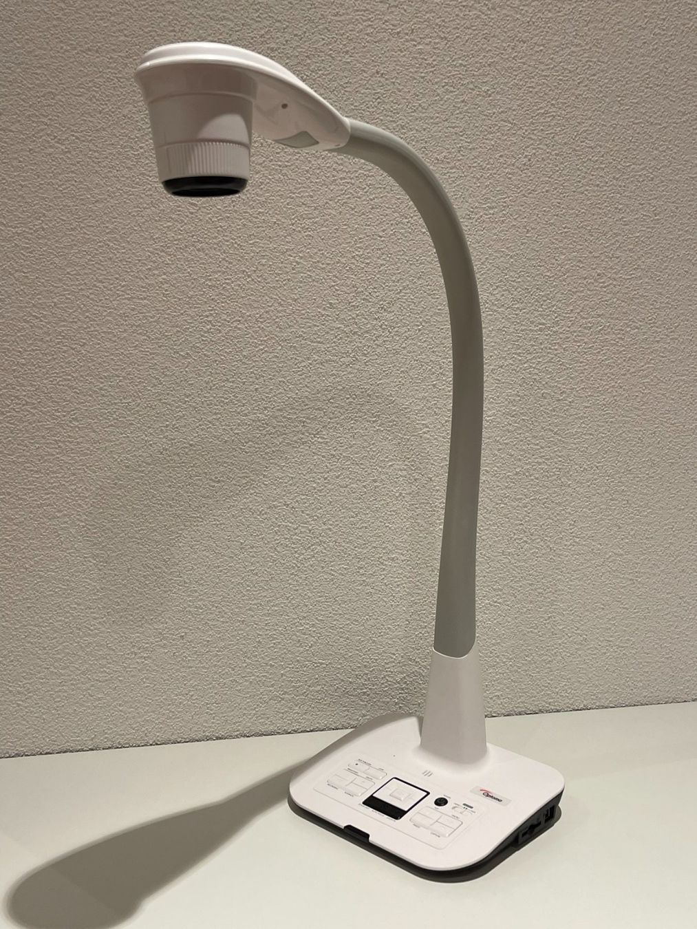Proiettori: Projektion in Perfektion - Visualizer Optomas DC450 – Usato da Möriken AG venduto da Partnerverkauf 1