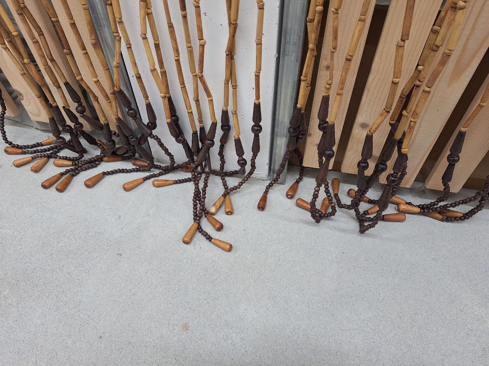 Tende: Türvorhang aus Holzperlen, Dekorationsketten – Usato da Regensdorf venduto da Schmim 4