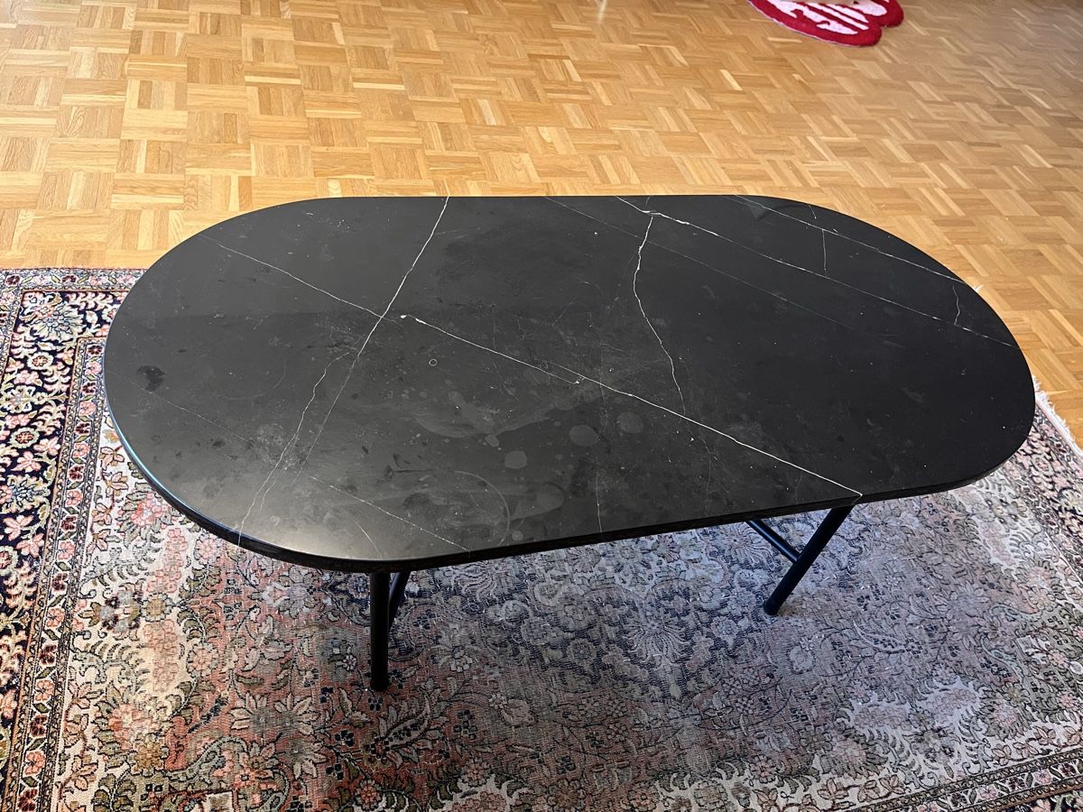 Tavoli: Runder Couchtisch aus Marmor in schwarz – Usato da Zürich venduto da luuwen 1