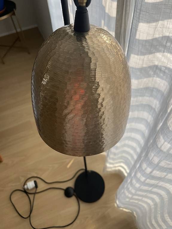 Lampes: Lampe pied – D'occasion à Montreux par mic_8zfb 1