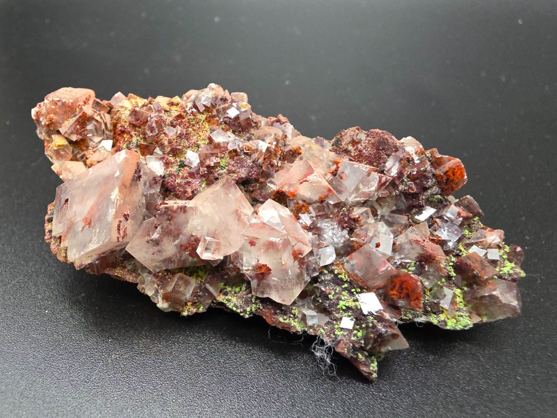 Mineralien & Heilsteine: Calcite and Duftite on Dolomite from Tsumeb, Namibia – Gebraucht aus Figino von panshop 3