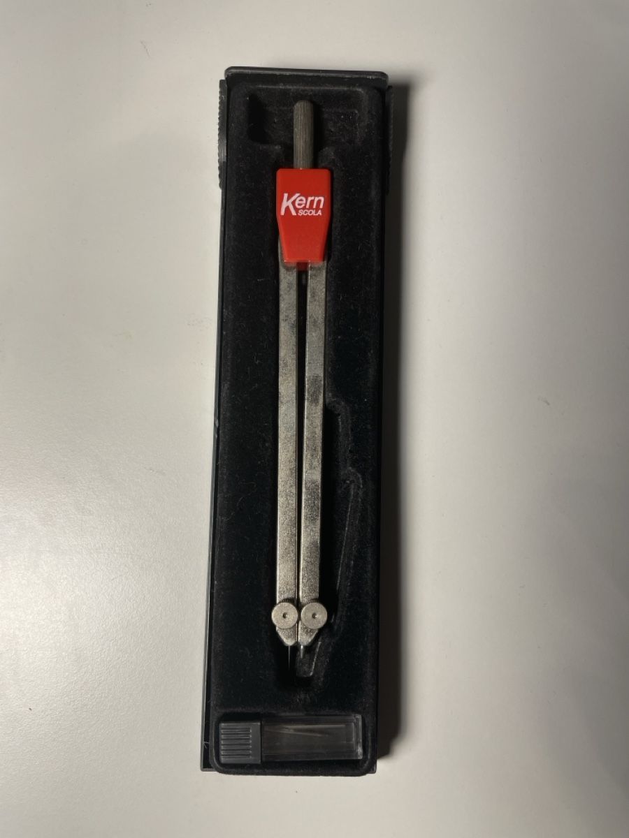 Matite, matite colorate & gessi: Zirkel Kern scola – Usato da Zürich venduto da mat_8qkm