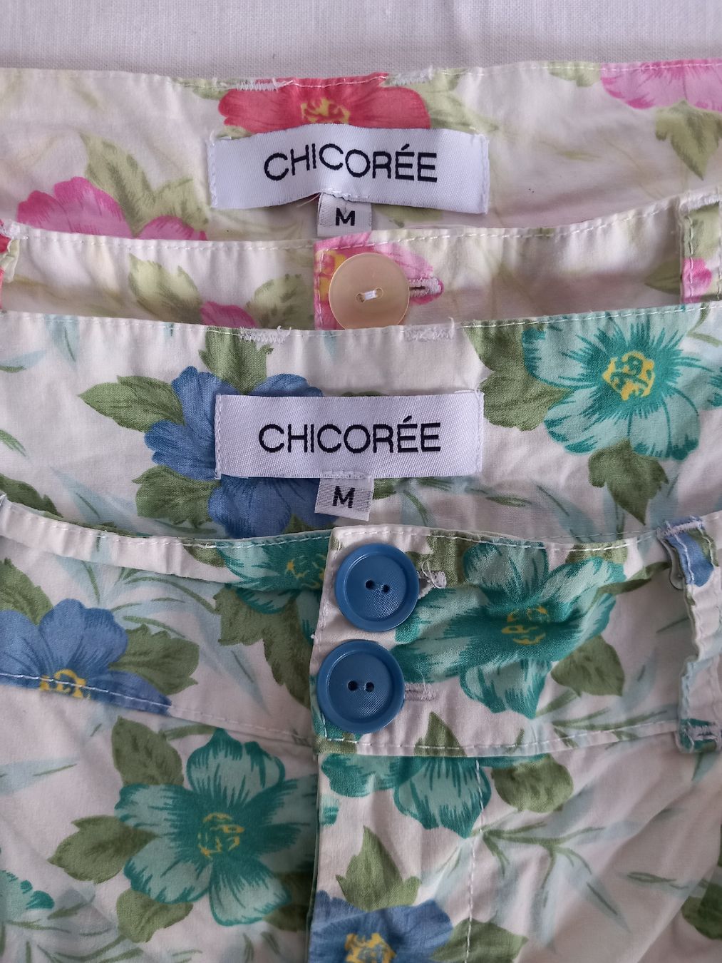 Pantaloni: Lot de 2 shorts fleuris Chicorée Taille M – Usato da Faoug venduto da per_kp6r 2