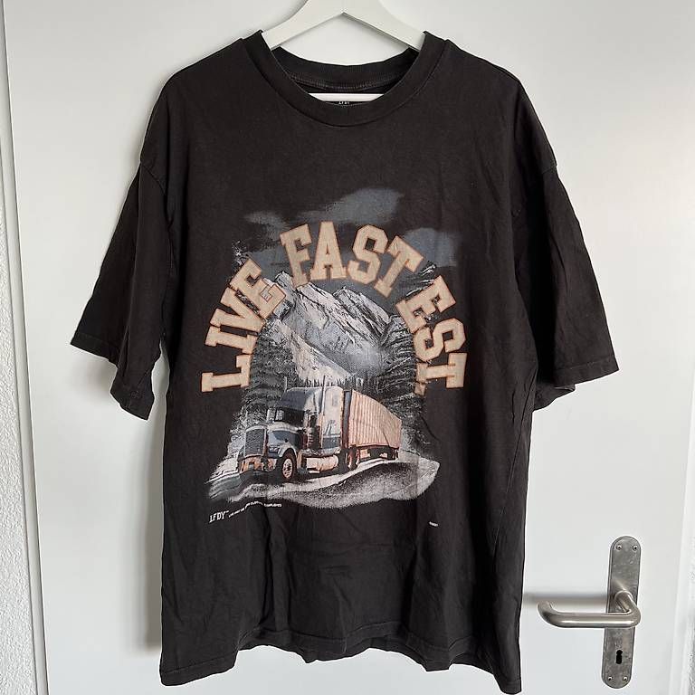 T-shirt: LFDY Trucker Shirt, Grösse L – Usato da Neerach venduto da twerner1