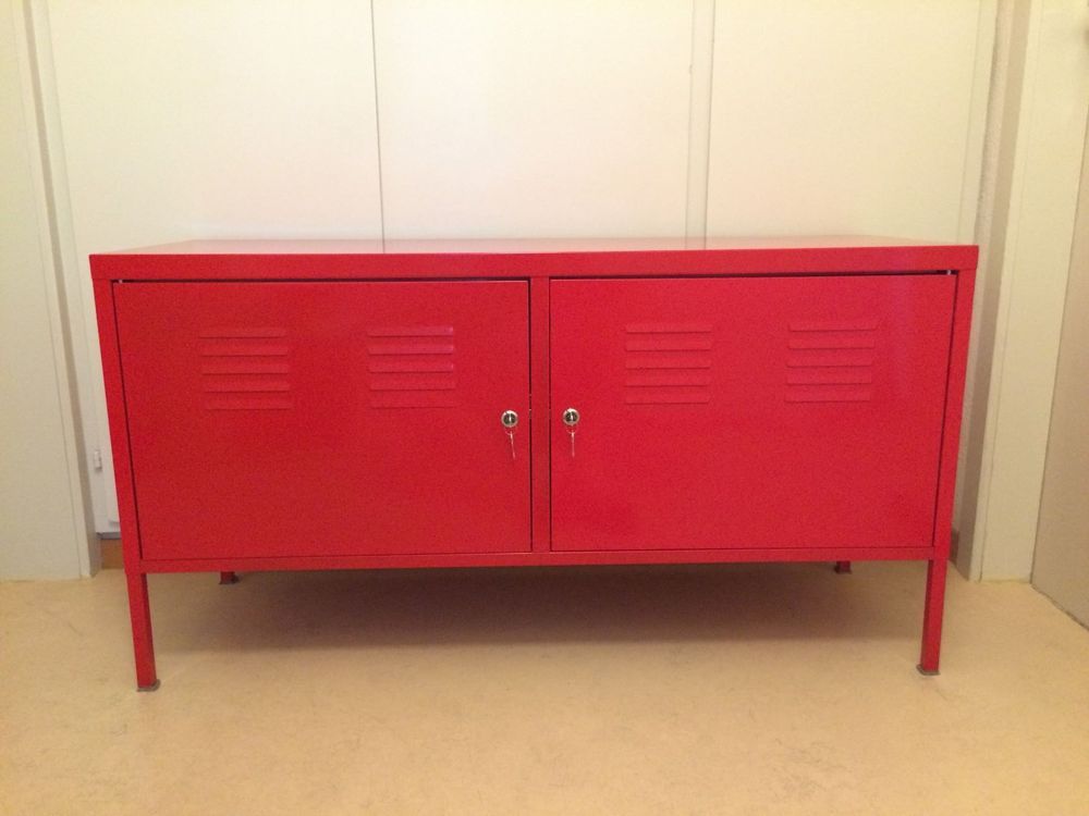 roter IKEA PS MetallSchrank Kaufen auf Ricardo