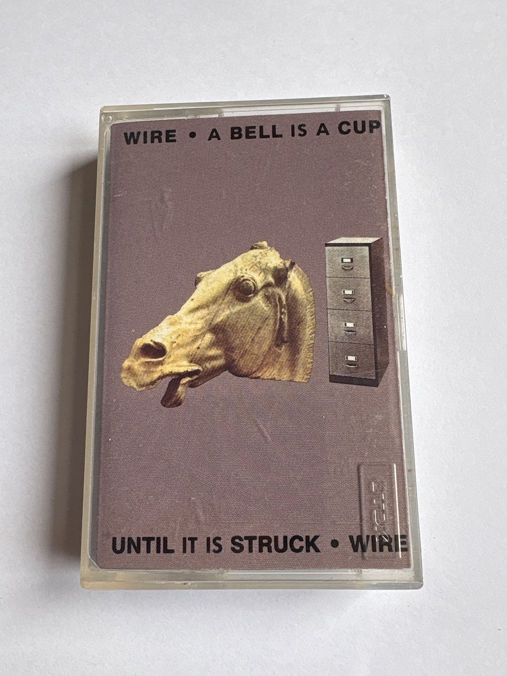 Musicassette: Cassette WIRE A Bell Is A Cup Until It Is Struck – Usato da Hergiswil NW venduto da Manoh