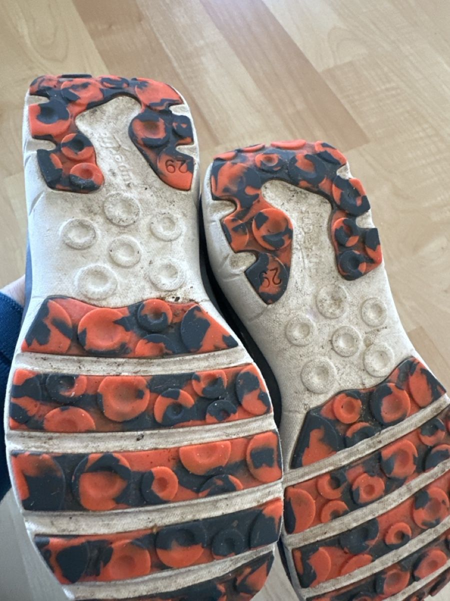 Superfit Scarpe per ragazzi: Superfit Turnschuh Gr 29 – Usato da Rüschlikon venduto da Retobernina 2