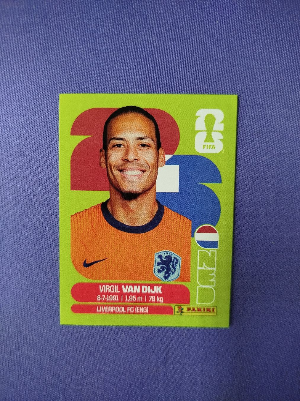 Panini Carte collezionabili: Panini 2026 Van Dijk, NED 3 – Nuovo e nell'imballaggio originale da Saas-Almagell venduto da Htwseller