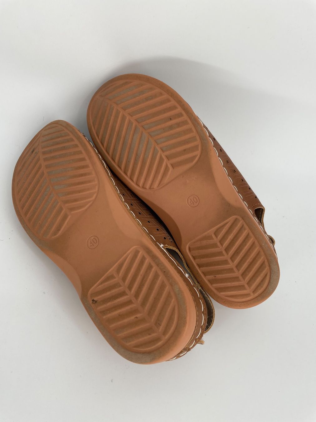 Scarpe da donna: Sandalen Gr. 40 in Cognac-Braun – Usato da Auenstein venduto da moin. 3