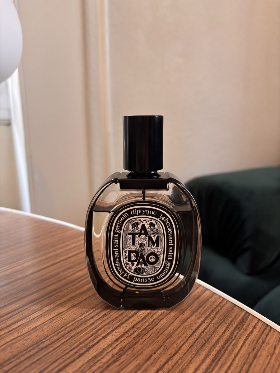 Diptyque Parfum & Eau de Toilette: Diptyque Tam Dao Eau de Parfum  – Gebraucht aus Genève von joh_h8mg