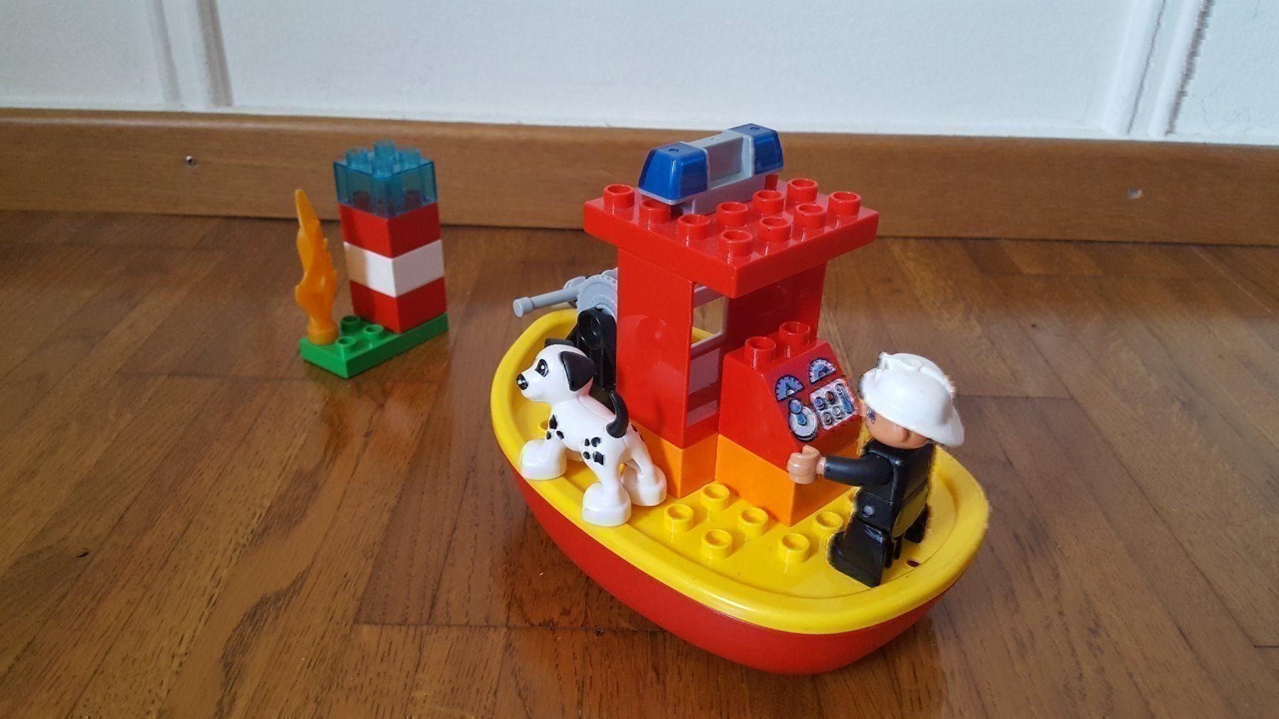 Lego Spielzeuge: Lego Duplo Feuerwehrboot 10591 – Gebraucht aus Wittenbach von Gugielmo 2