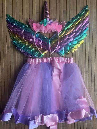 Süsses Einhorn Fasnachtskostüm Flügel Kleid Gr. 3-8 jährige