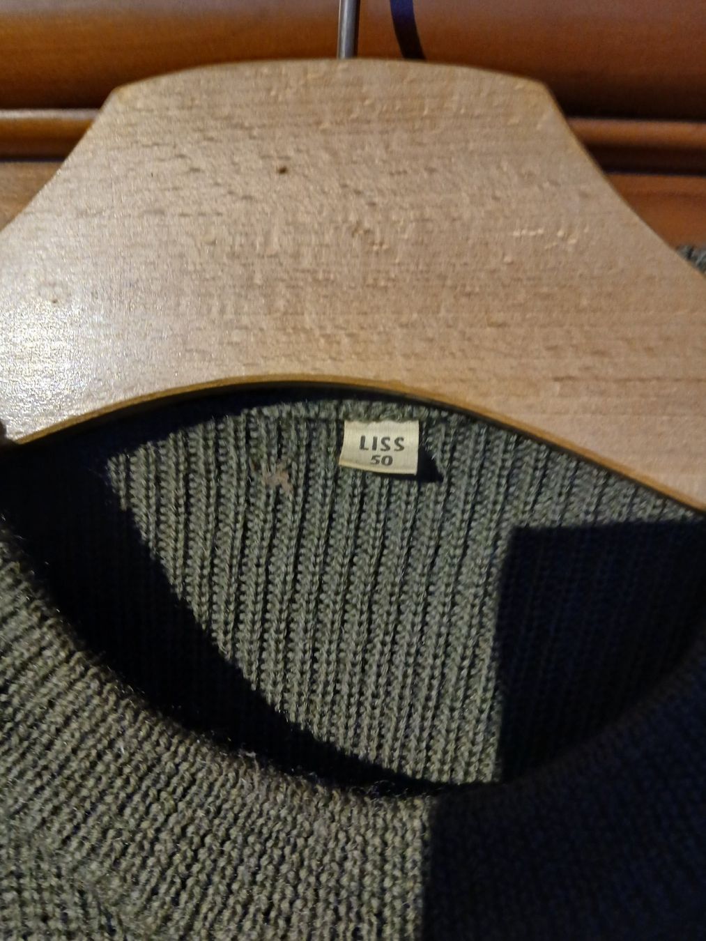 Schweizer Armee Maglioni & Felpe: Winterpullover in feldgrün – Usato da Boswil venduto da Aludo 2