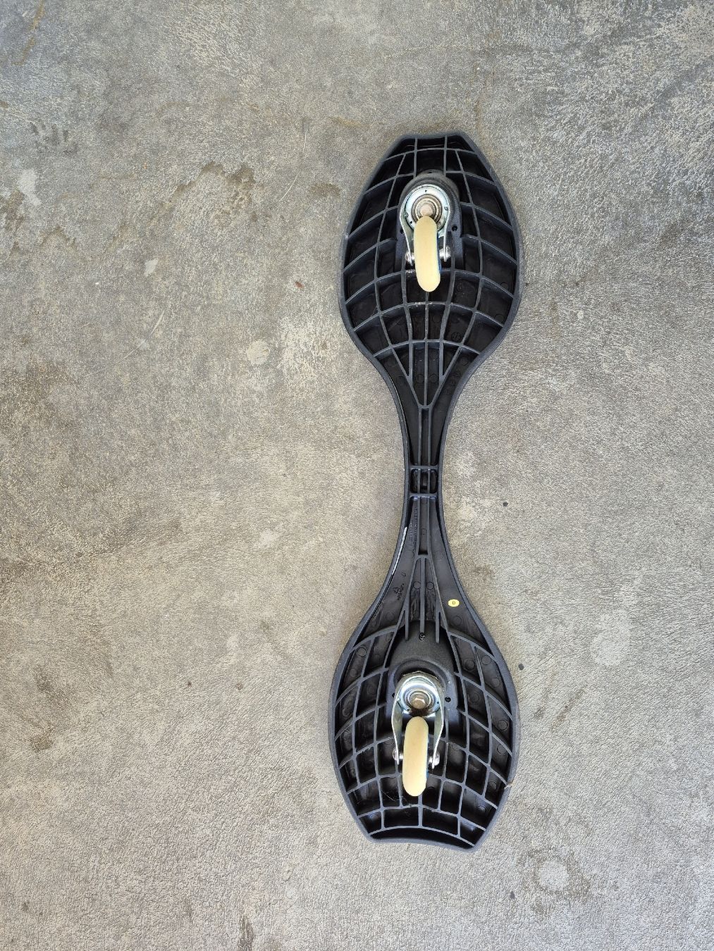 Skateboards: Waveboard – D'occasion à Geuensee par Jasi0901 1