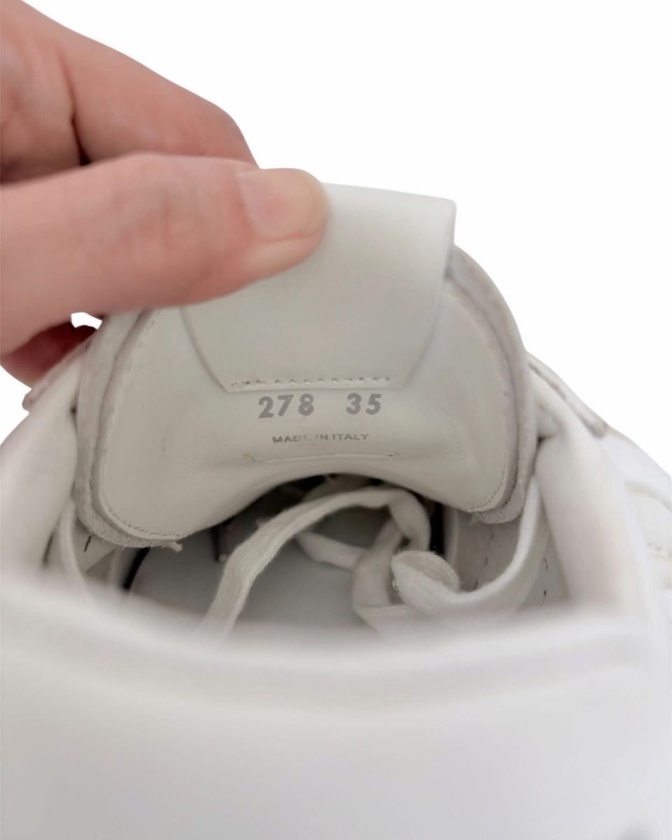 Miu Miu Scarpe da donna: Miu Miu White Sneakers Shoes – Usato da St.Josefen venduto da lop_lh8d 5