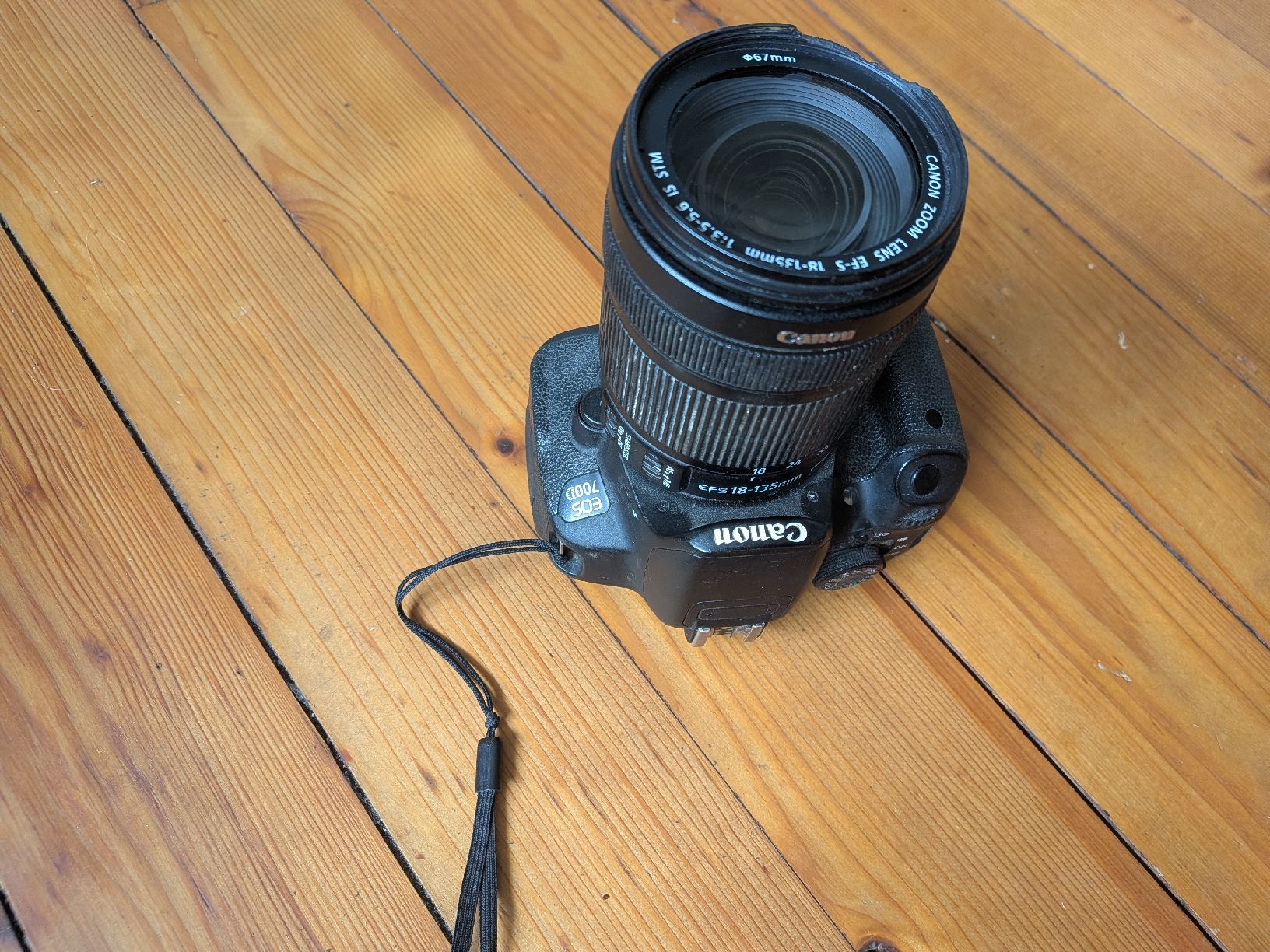 Canon Appareil photo: Canon EOS 700D 18-135mm – D'occasion à Bern par nussstange 3