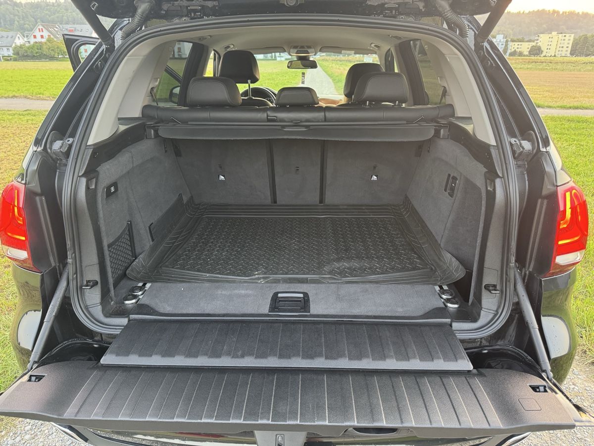 BMW Autos: BMW X5 30d xDrive Steptronik – Neu (gemäss Beschreibung) aus Kloten von sze_wb99 7