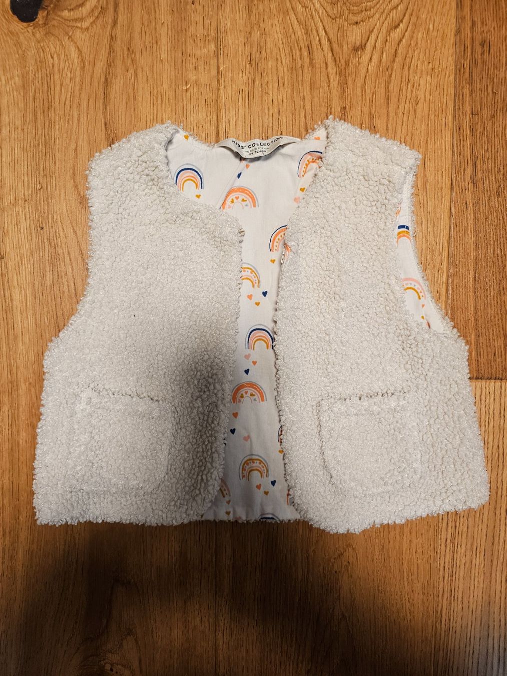 Altro abbigliamento per bambina: Weste – Nuovo (secondo la descrizione) da Basel venduto da sst_m5xv