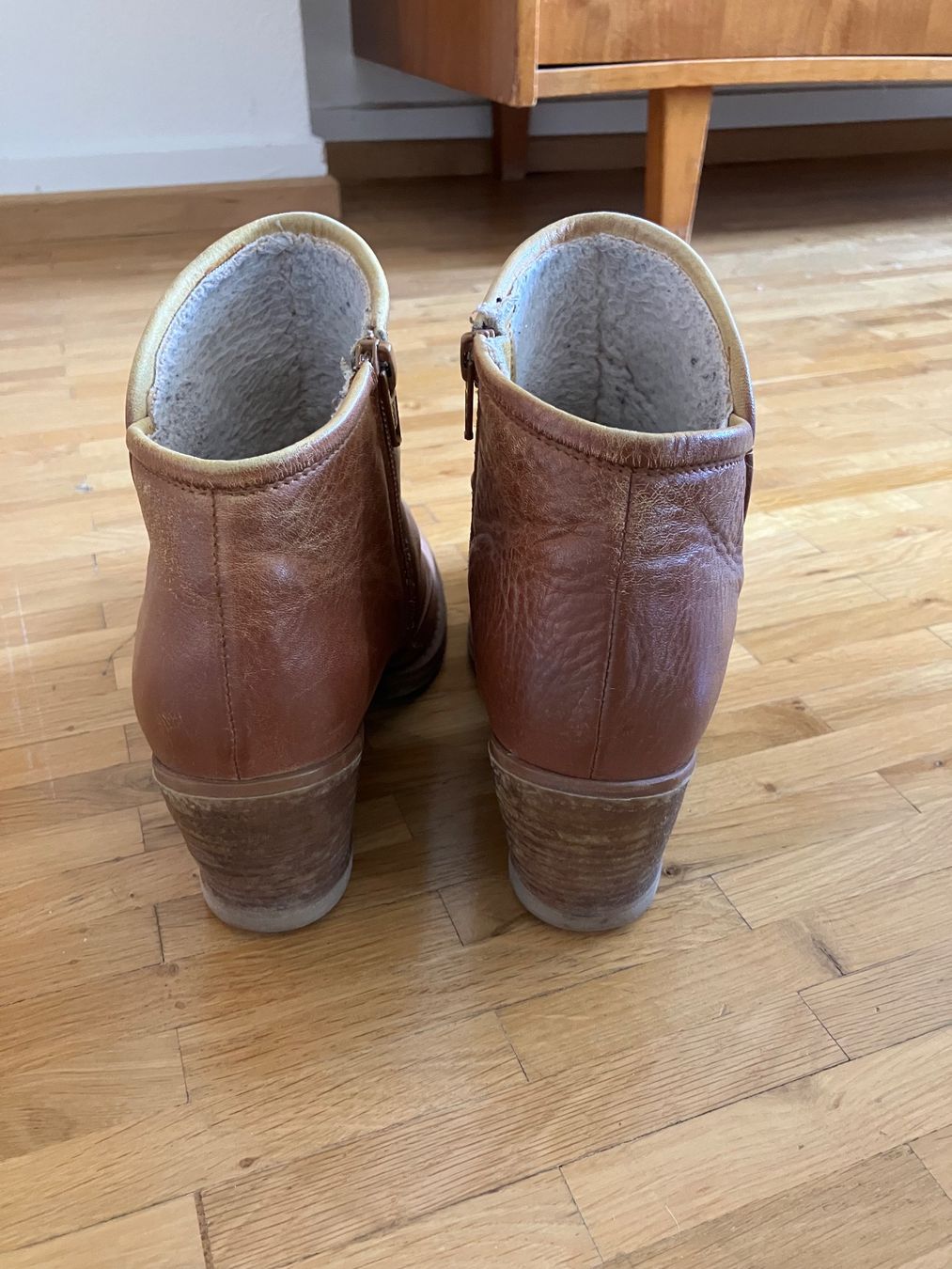 Scarpe da donna: Damen Ankle Boots von Cervino – Usato da Basel venduto da Hamburg82 2