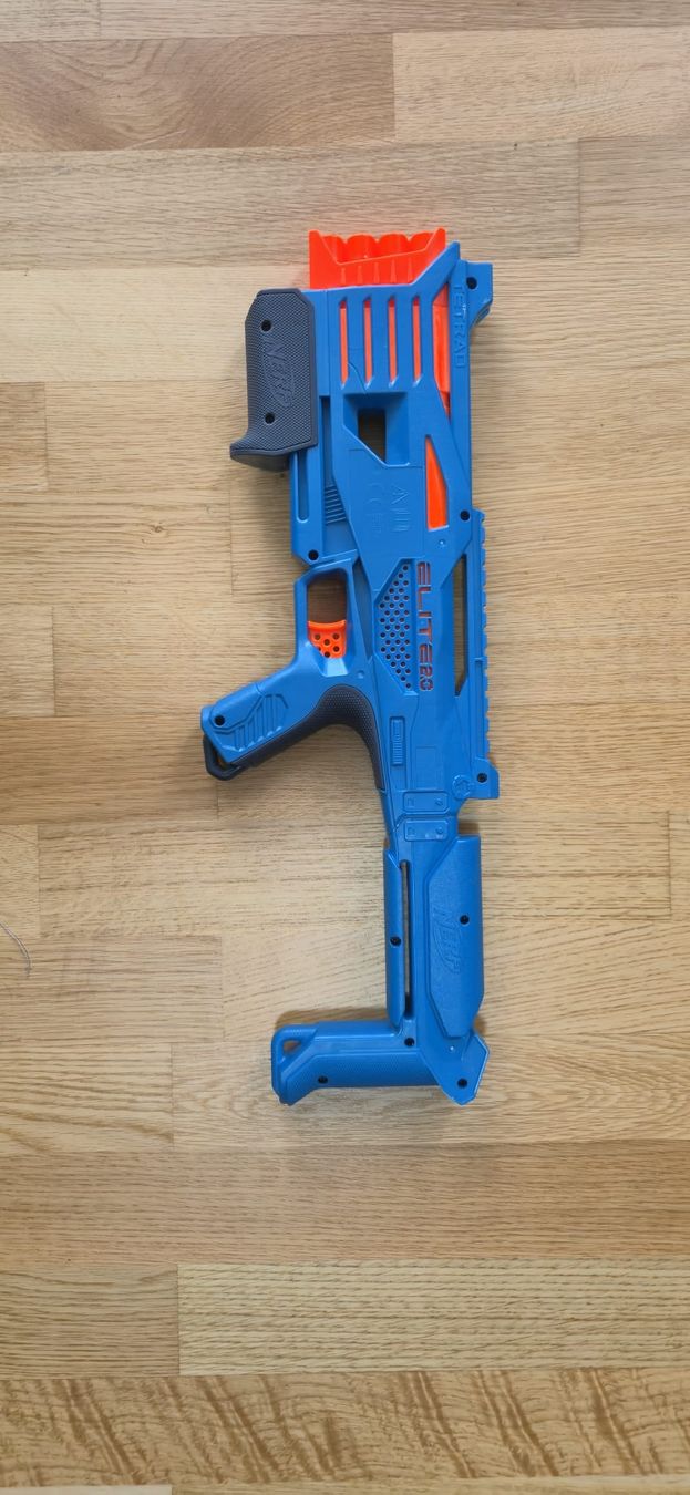 Nerf Giocattoli: Nerf im Packet – Usato da St. Gallen venduto da mah_c2qp 8