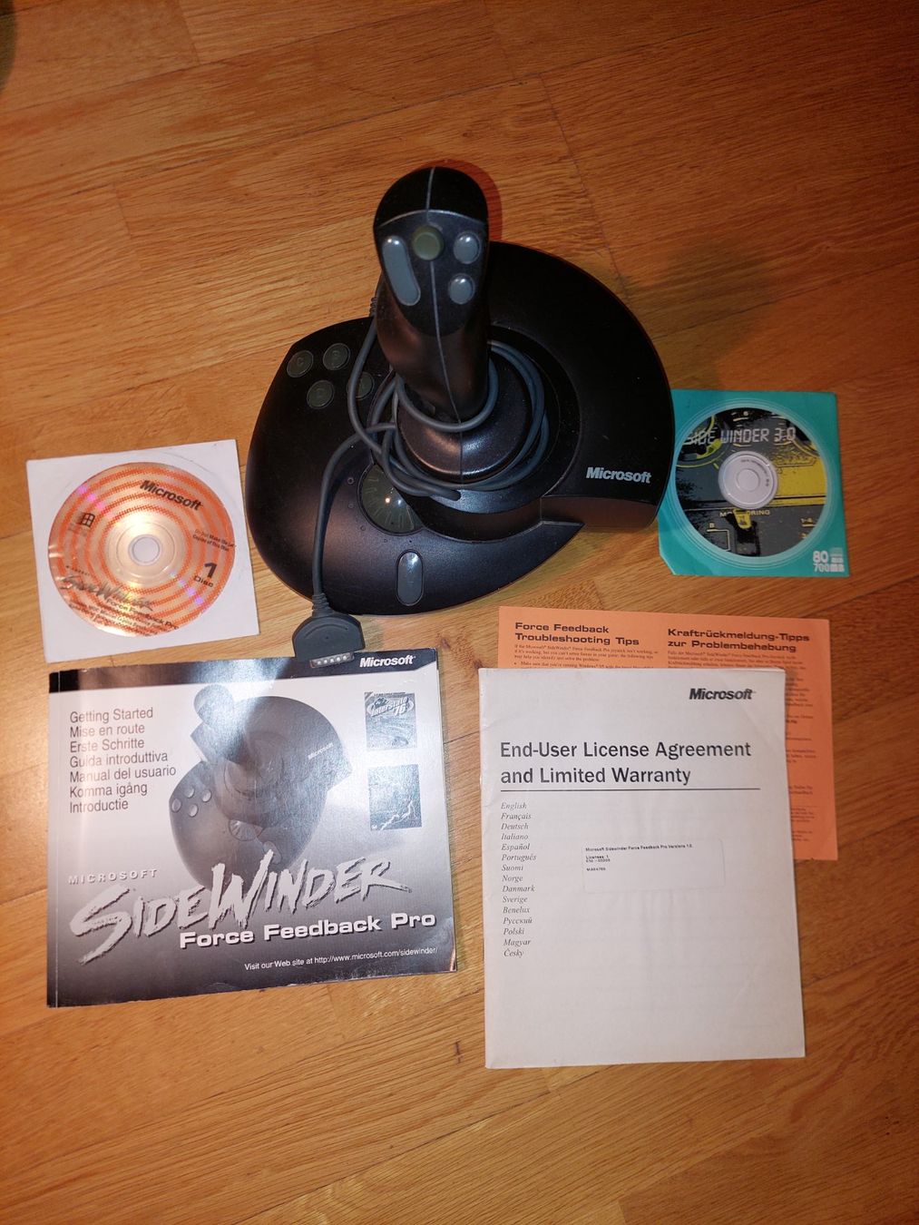 Microsoft Controller: Joystick Sidewinder Force Feedback Pro – Usato da Zürich venduto da makimakimak 1