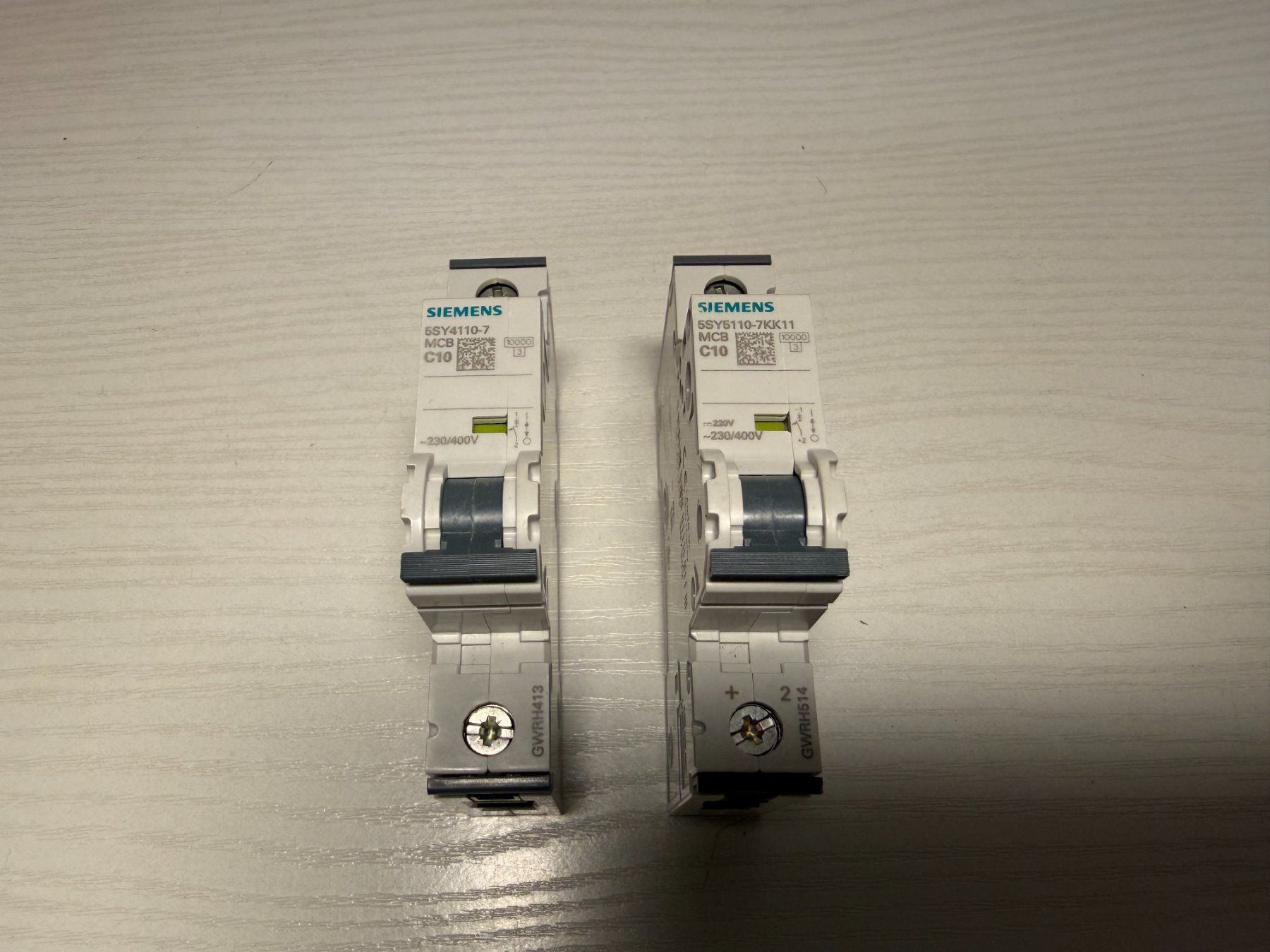 Schalter: Siemens & Hager Leitungsschutzschalter – 3-phasig / 1-phasig – Neu (gemäss Beschreibung) aus Zufikon von sevimuelli 3