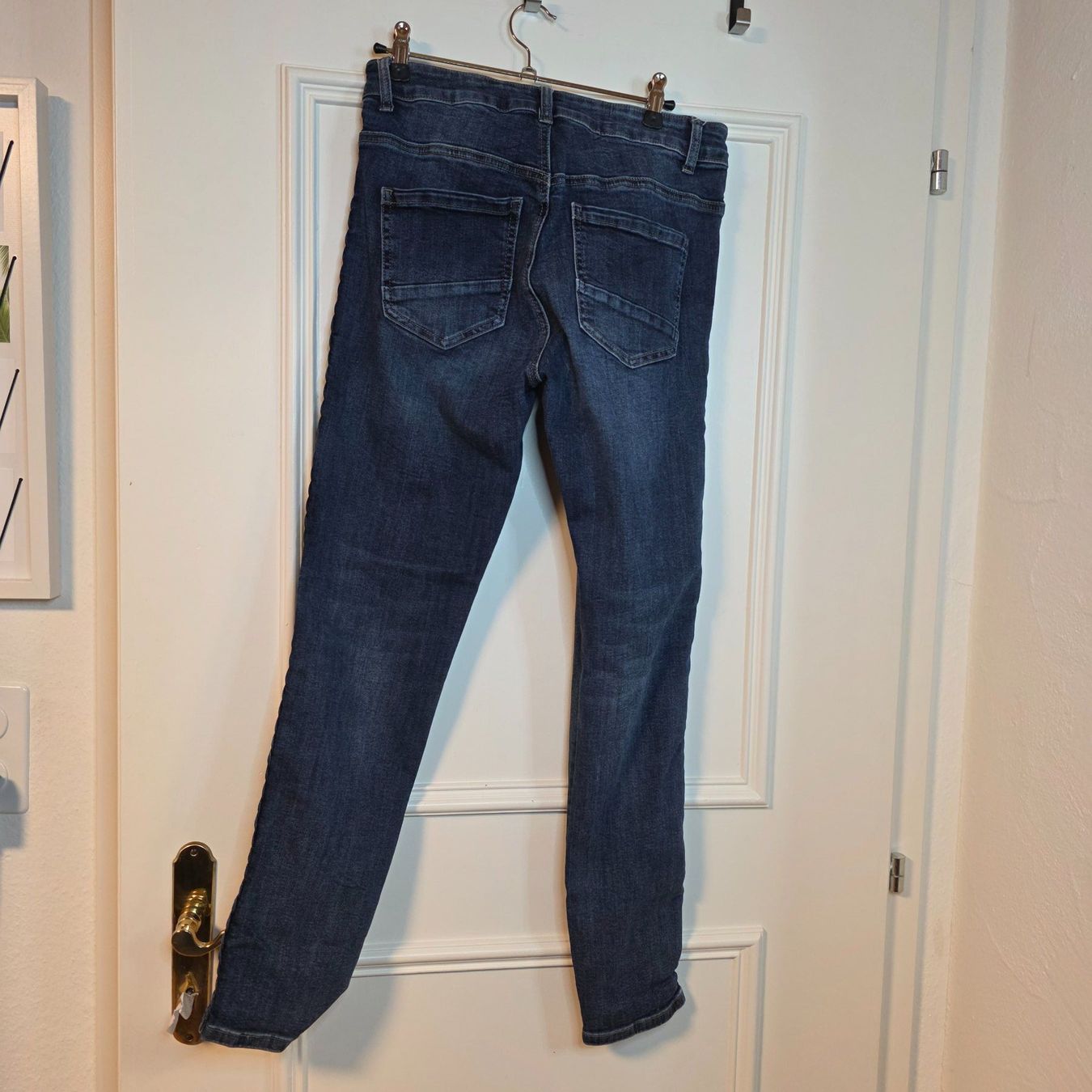 Jeans: Dunkle Jeans mit Flechtdetail – Gr. 38/M – Usato da Wald ZH venduto da CapLux 8